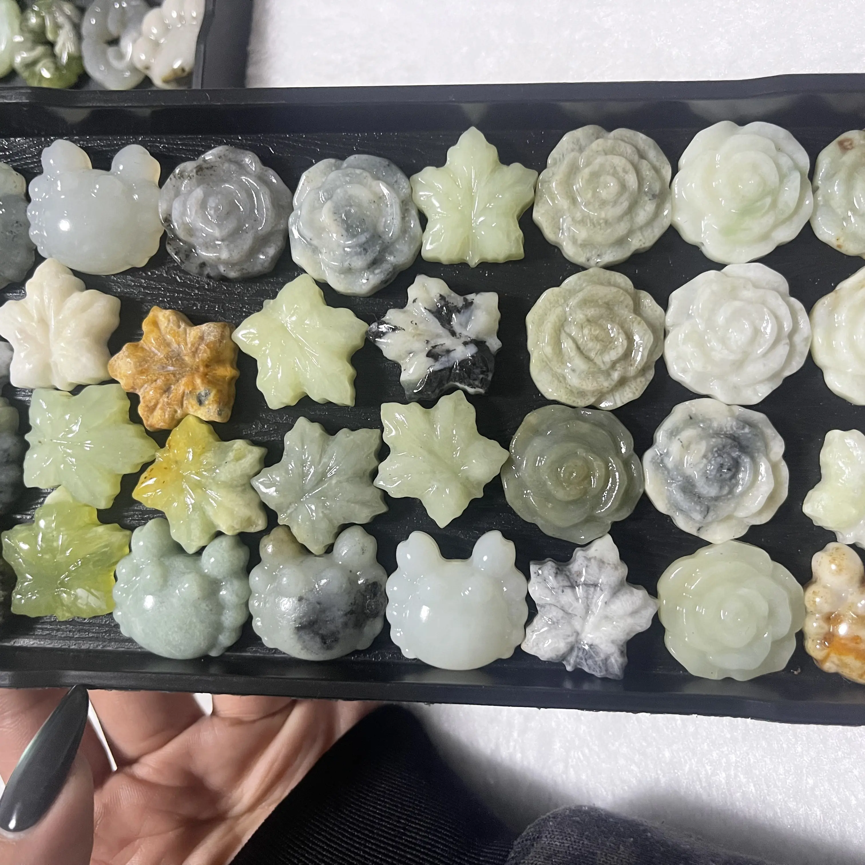 岫玉精美花玉挂件玉石项链多样性发一单