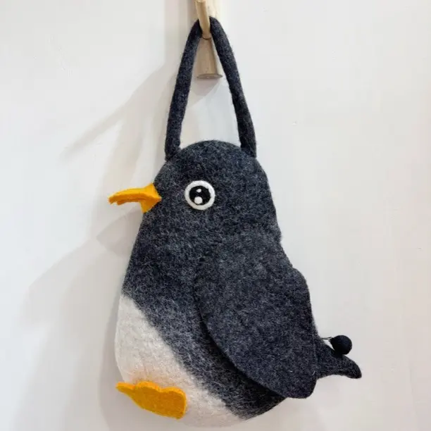 企鹅宠物鸟窝吊床秋千保暖棉窝过冬玄凤小太阳虎皮披肩站杆睡觉窝