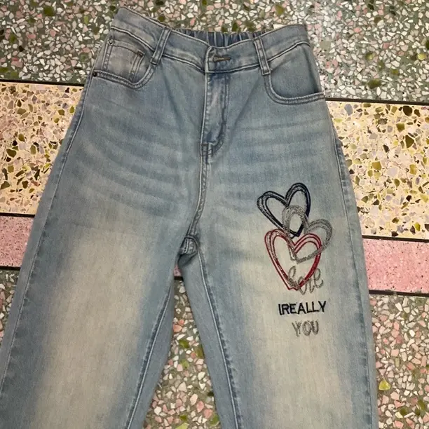 高腰宽松显瘦弹力刺绣女款九分水洗牛仔裤春秋季百搭