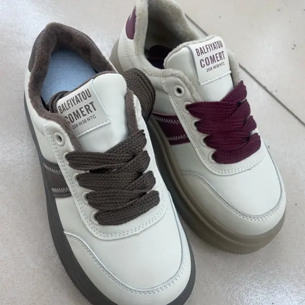 女款舒适时尚百搭