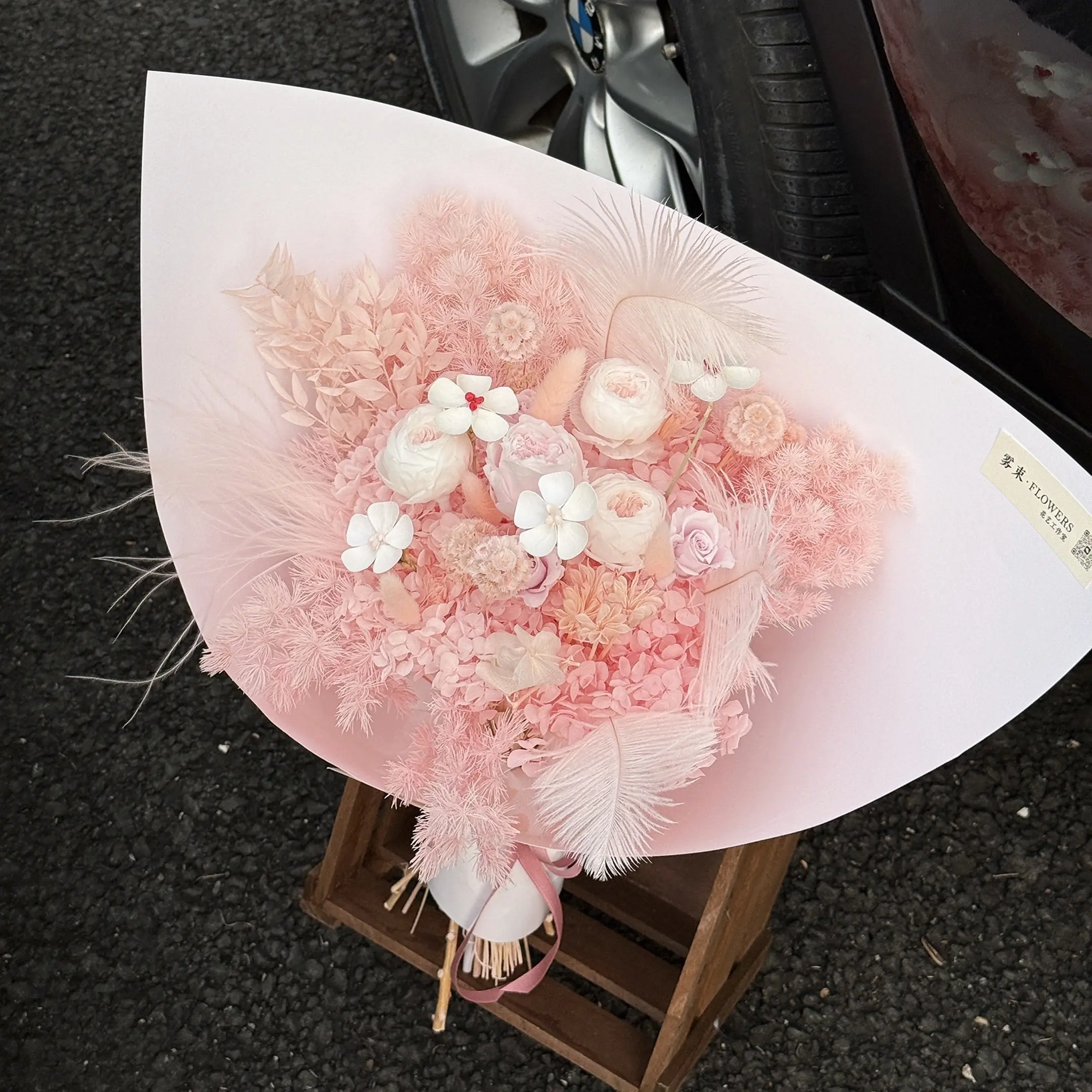 爆款粉色系永生花玫瑰花束 奥斯汀玫瑰 送爱人 永不凋谢的花