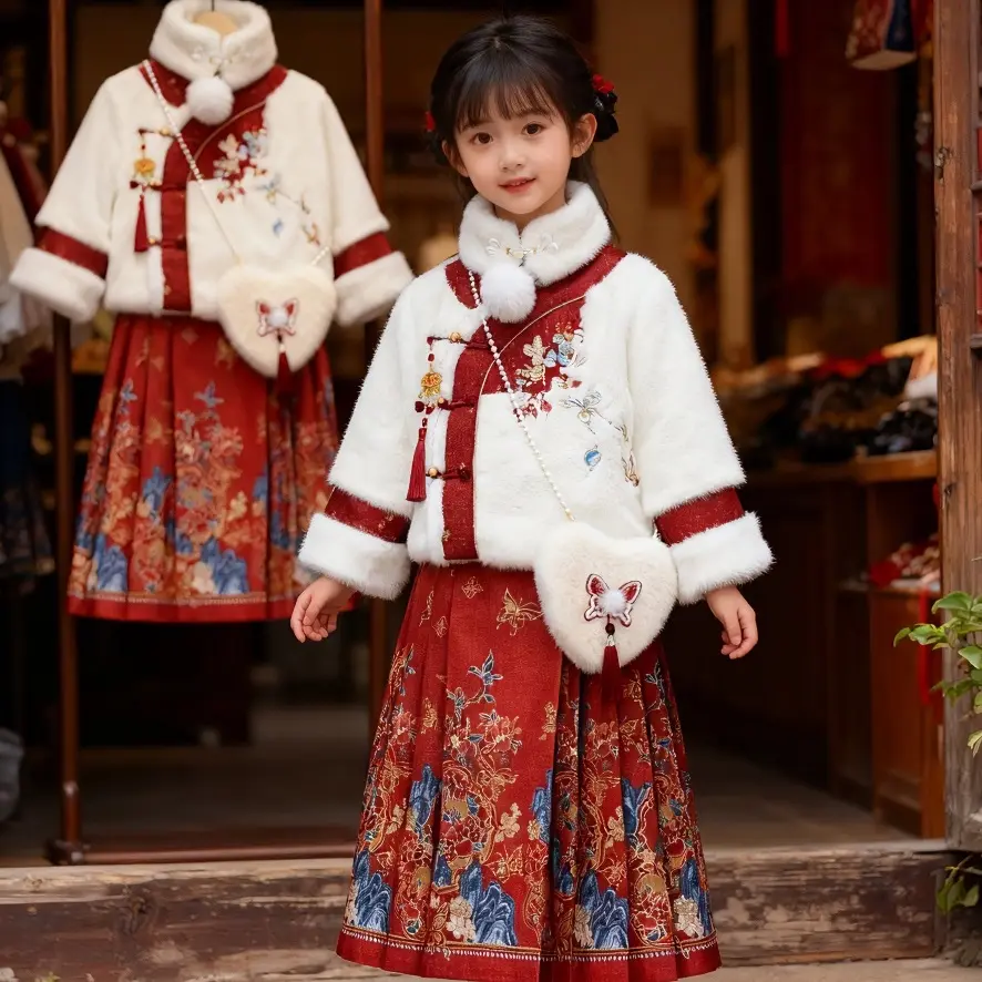 新款女中童中国风加厚喜庆拜年服套装