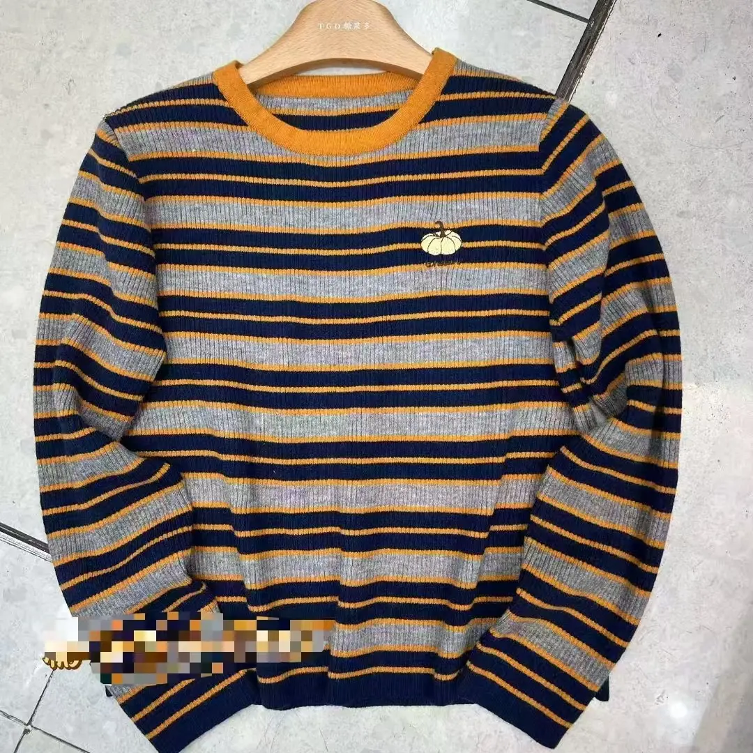 圆领撞色条纹刺绣针织打底衫女秋冬显瘦百搭长袖内搭毛衣上衣