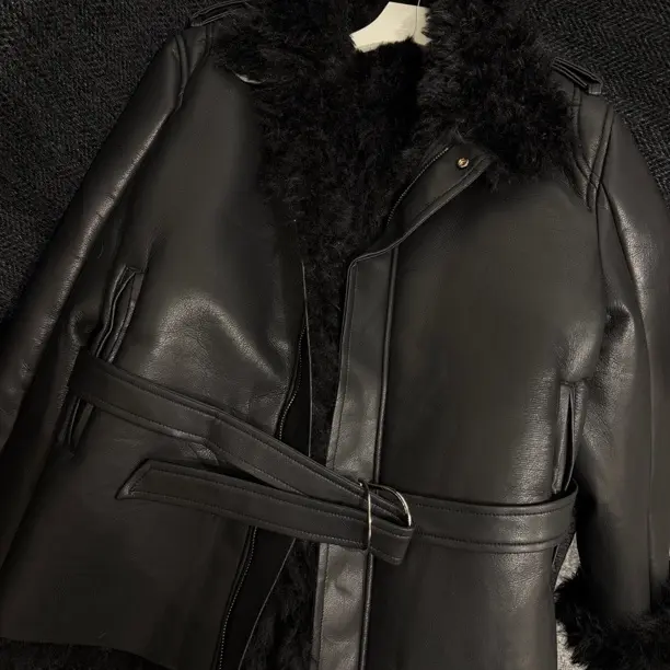 凤尾裙｜冬季新款韩版时尚收腰显瘦气质加厚皮衣收腰外套