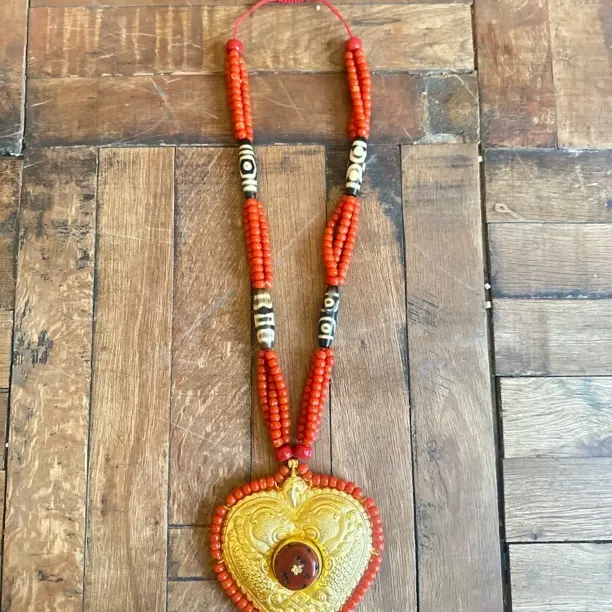 铜锆石项链 藏式复古铜合金爱心项链民族风格配饰新款