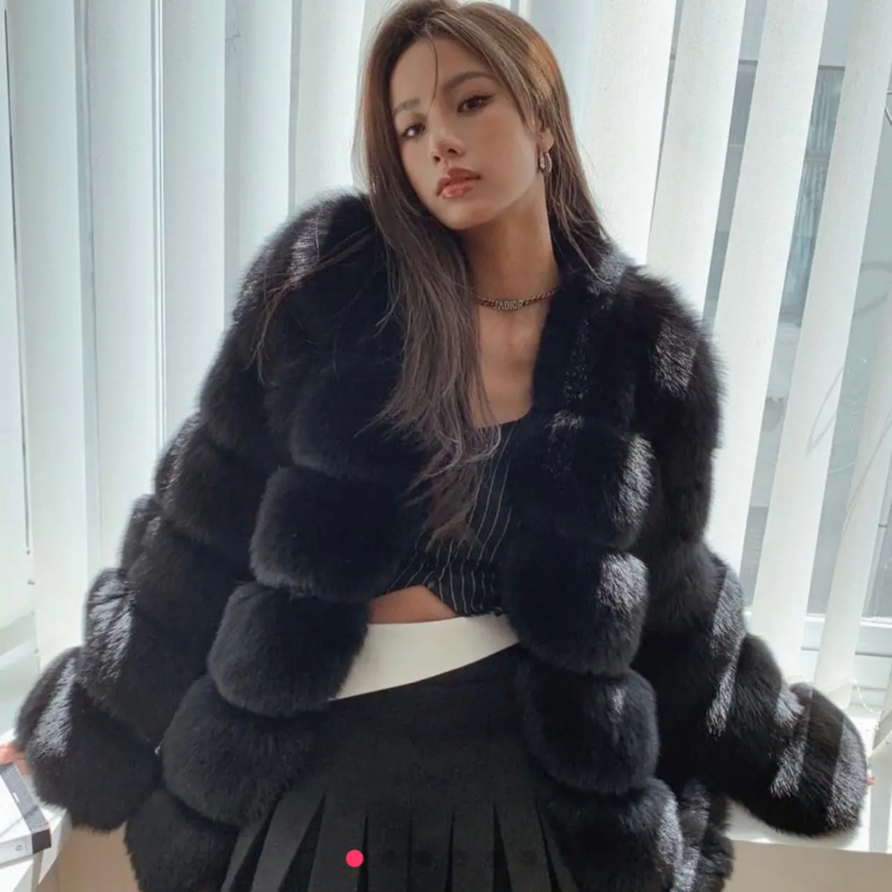 新款显瘦皮草外套女短款时尚百搭年轻款