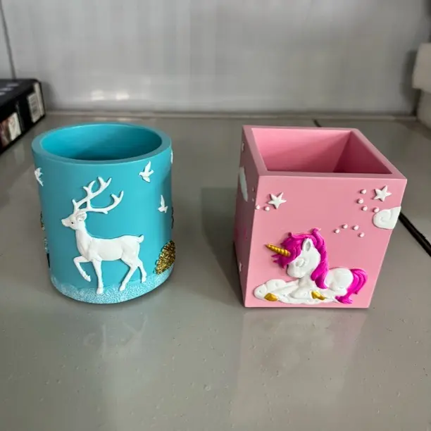 创意树脂摆件，笔筒烟灰缸