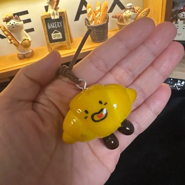 创意食玩立体贝果法棍可颂钥匙扣挂饰