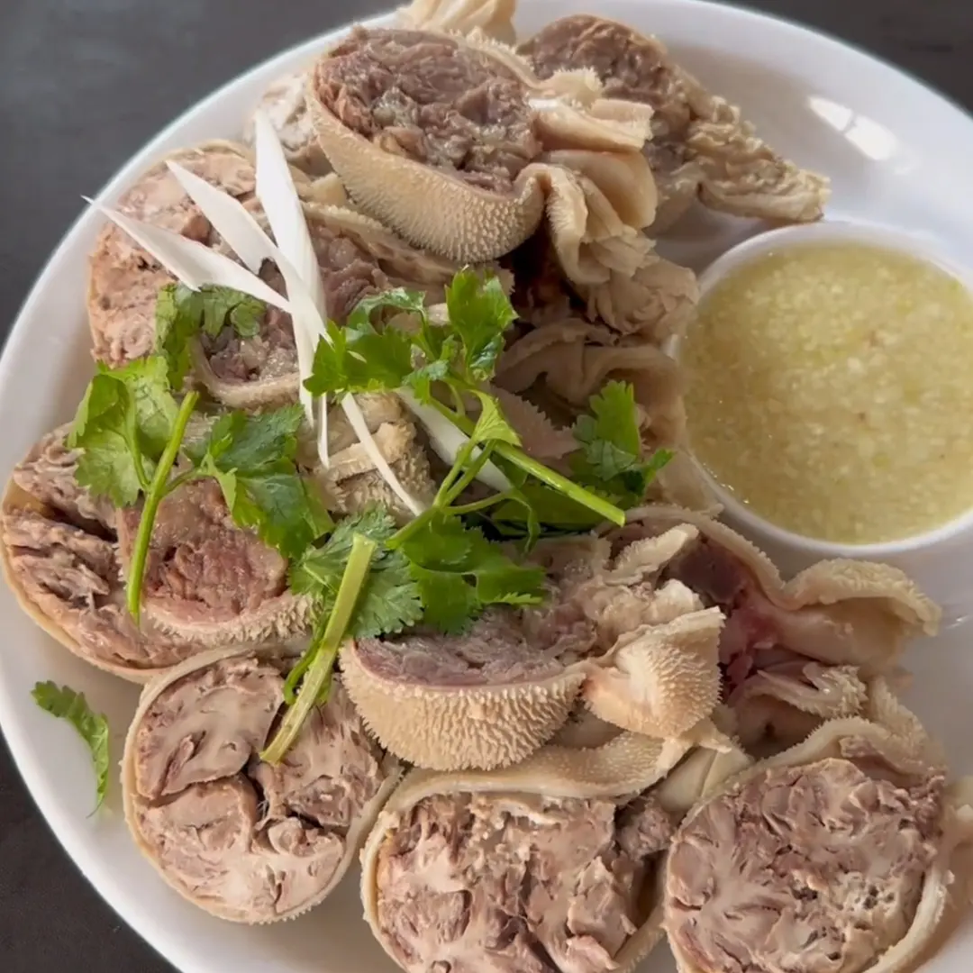 清真肚包羊肉草原美食到