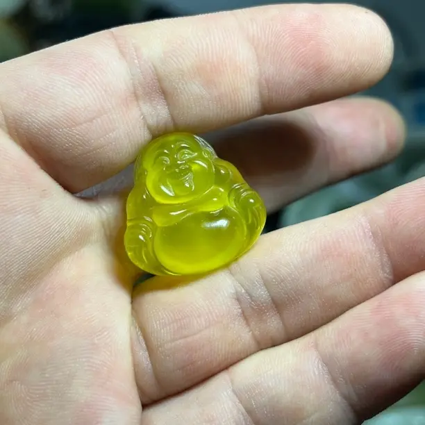 精品岫玉金玉小佛公挂件劲饰男女适用玉石吉祥物