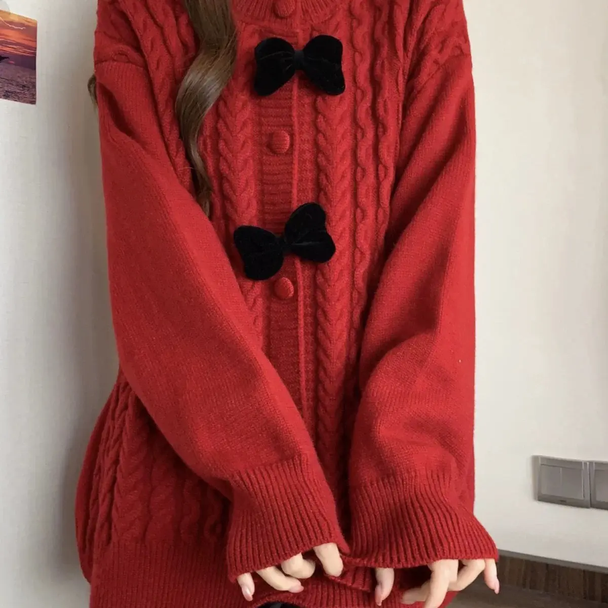红色蝴蝶结麻花针织开衫冬季新中长款洋气内搭
