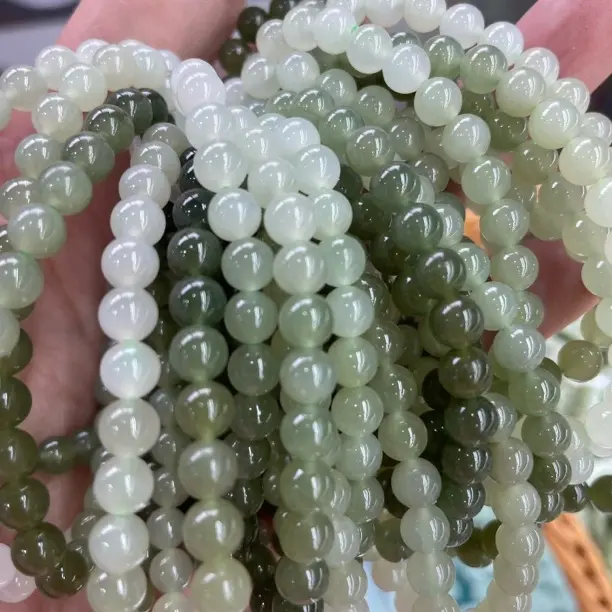 和田玉渐变串珠手链女款轻奢小众精致高级感复古风