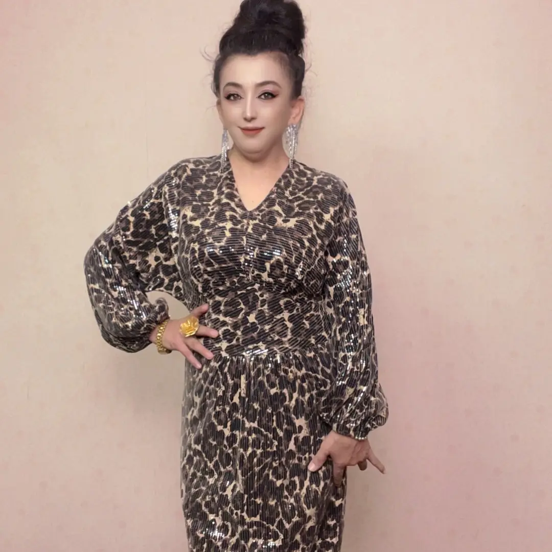 女士豹纹拼接针织连衣裙修身显瘦时尚百搭中长裙