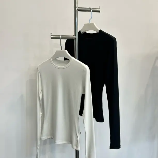 Sinbal FaRm 万能内搭小蛮腰圆领长袖打底衫女冬百搭修身