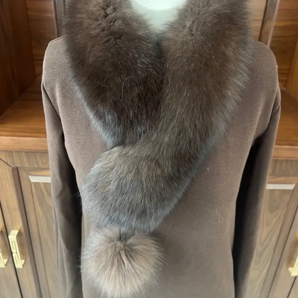 100%真狐狸毛围巾围脖磁吸款冬季保暖可v型可y型两种穿戴百搭