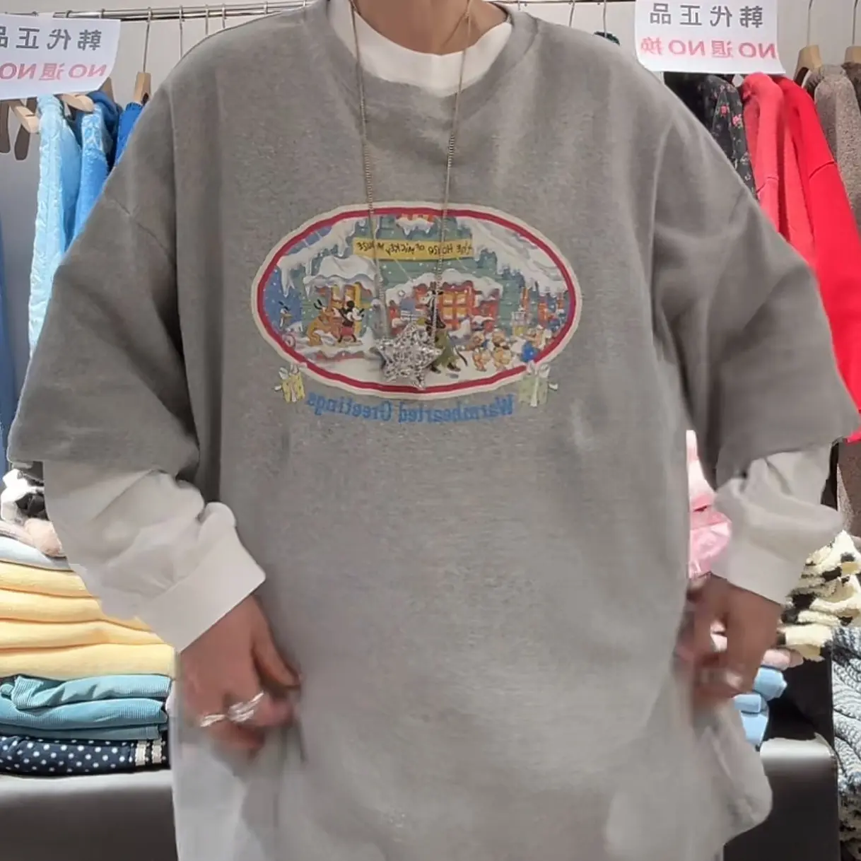 舜 韩代正品灰色图米奇雪人中长圆领T恤