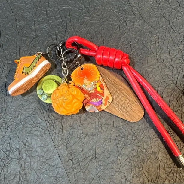 【动漫徽章】胡桃木手工diy徽章