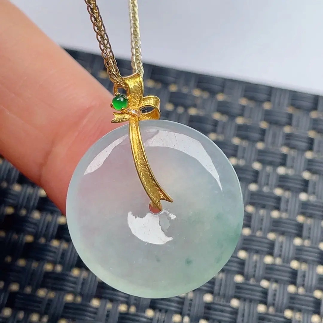 缅甸天然翡翠A货冰种飘花平安扣时尚吊坠尺寸25.7×4.5