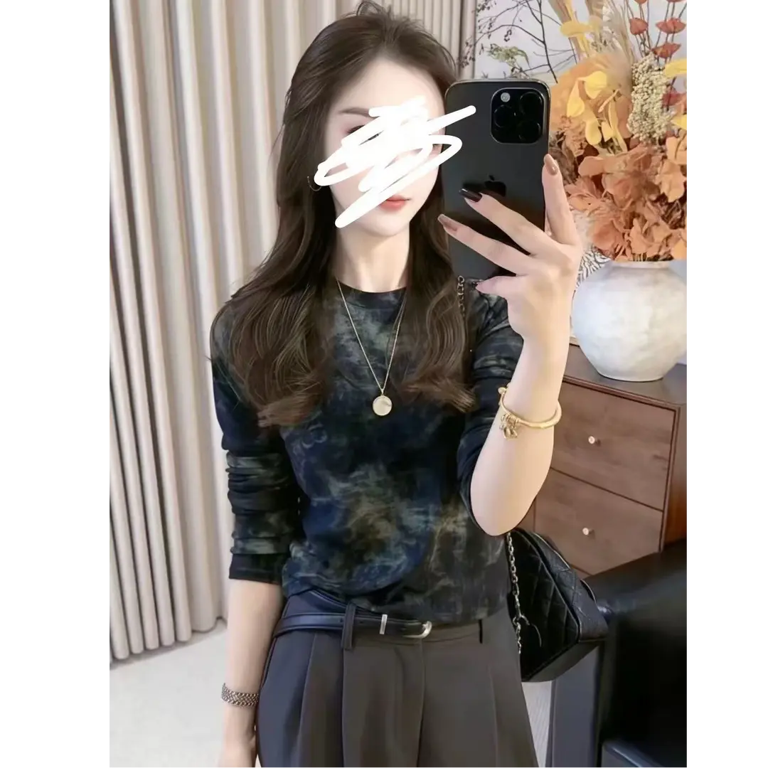 韩系扎染德绒长袖T恤秋冬新款修身显瘦百搭通勤轻职风打底上衣女