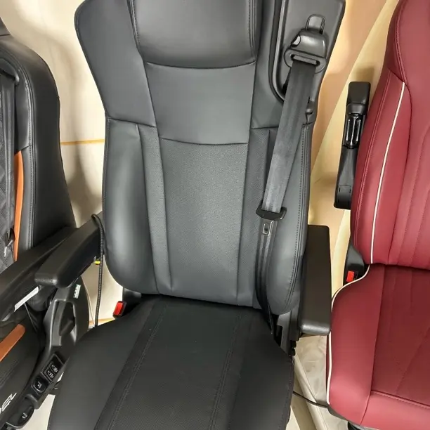 李尔指挥者中折款高配多功能航空座椅大货车座椅航空气囊座椅
