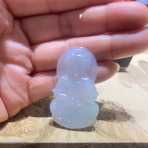 A货正装观音底子细腻、绿花清新