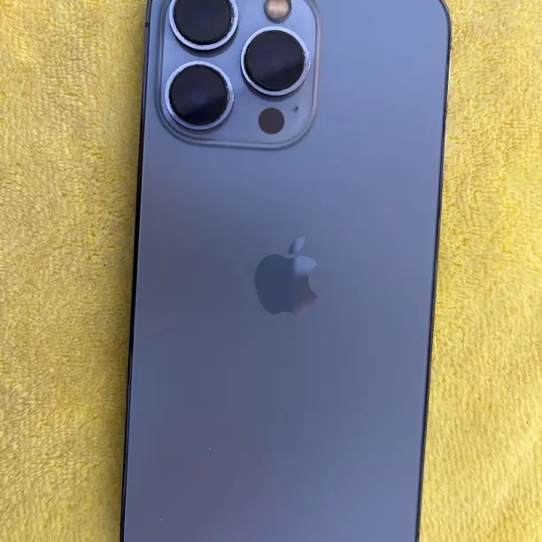 99新 Apple/苹果 精品二手无拆修，原装国行，电池健康77%