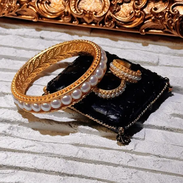 黄铜仿珍珠手镯 婉容皇后同款纯手工镀金进口贝珠精致（圈口需备注