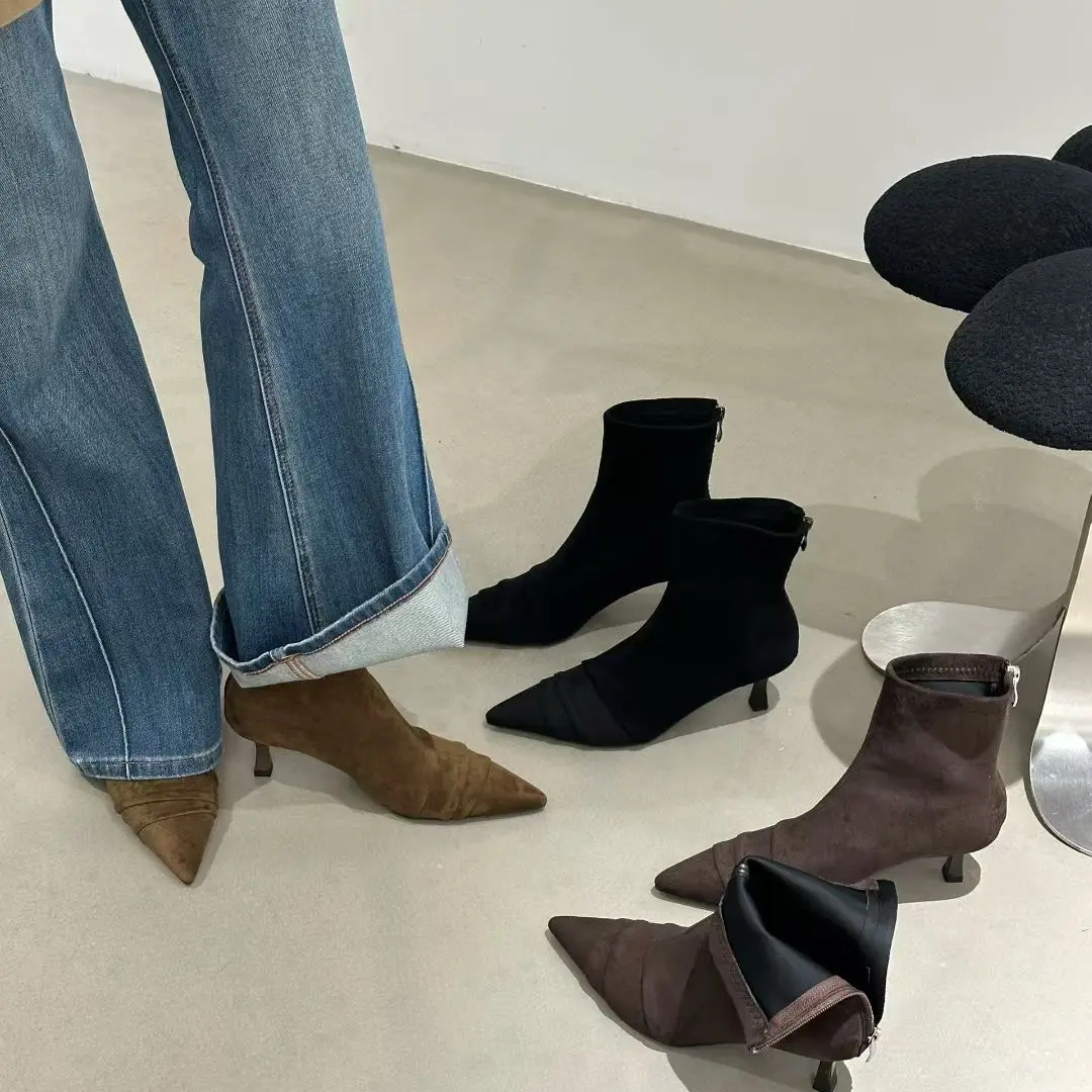 广州十三行时装靴时尚弹力百搭秋冬尖头气质方头女鞋粗跟瘦瘦靴