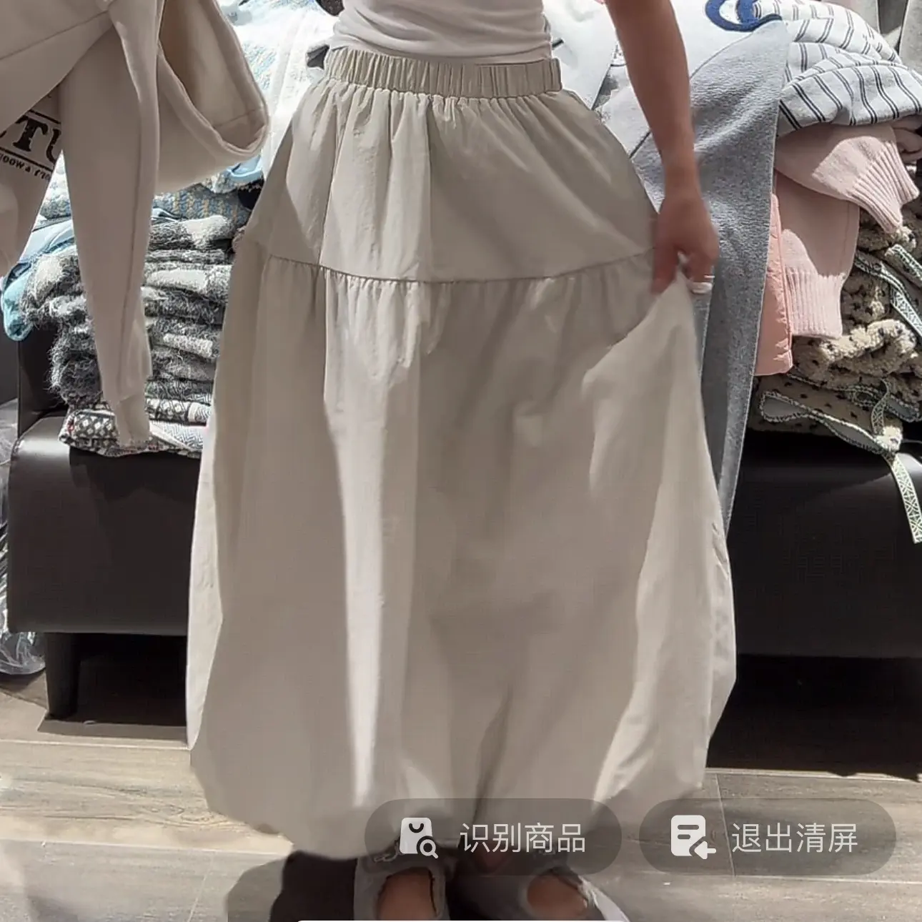 舜 韩代正品松紧腰夹棉显瘦花苞半身裙