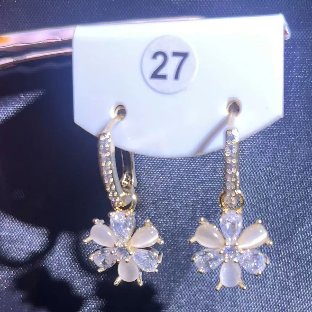 铜合金仿水晶耳饰 甜美风花卉金色韩版韩式耳环精致精美甜美首饰