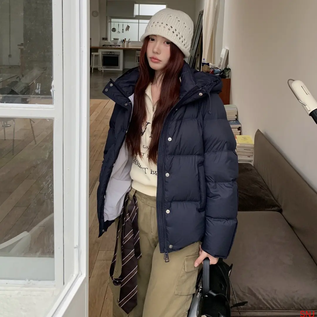 85668款连帽短款鸭绒韩系时尚百搭加厚保暖泡羽绒服