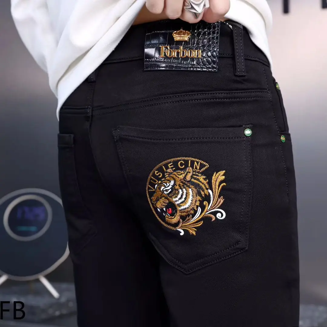 高弹秋季薄款微弹立体剪裁牛仔裤休闲裤修身百搭潮流