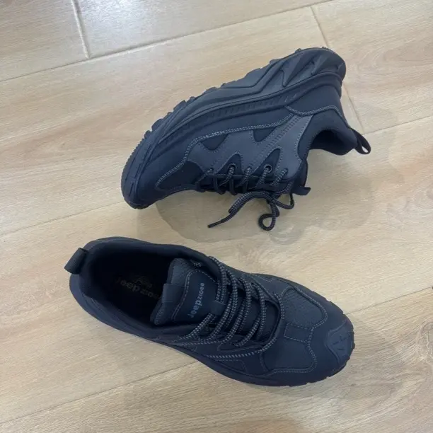 男士户外休闲鞋厚底