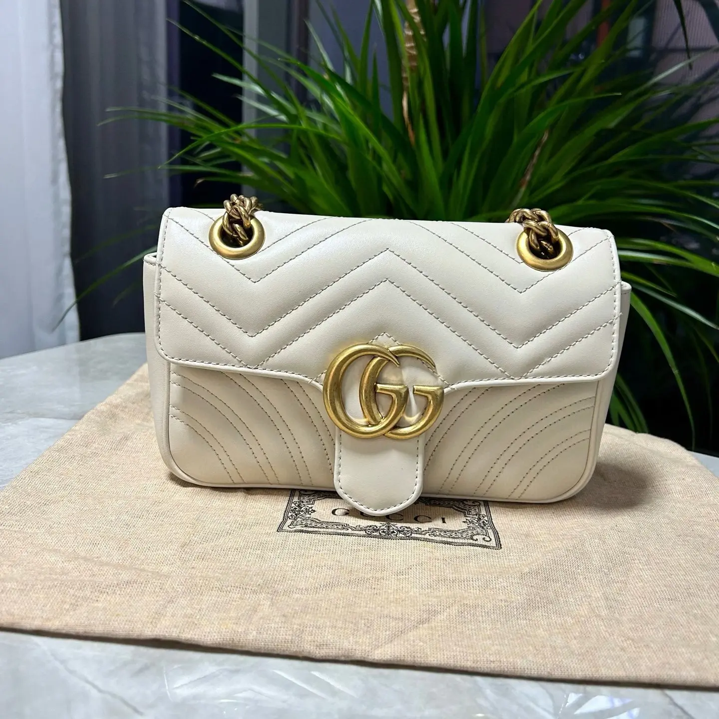 95新 GUCCI/古驰 白金马蒙22单肩斜挎包