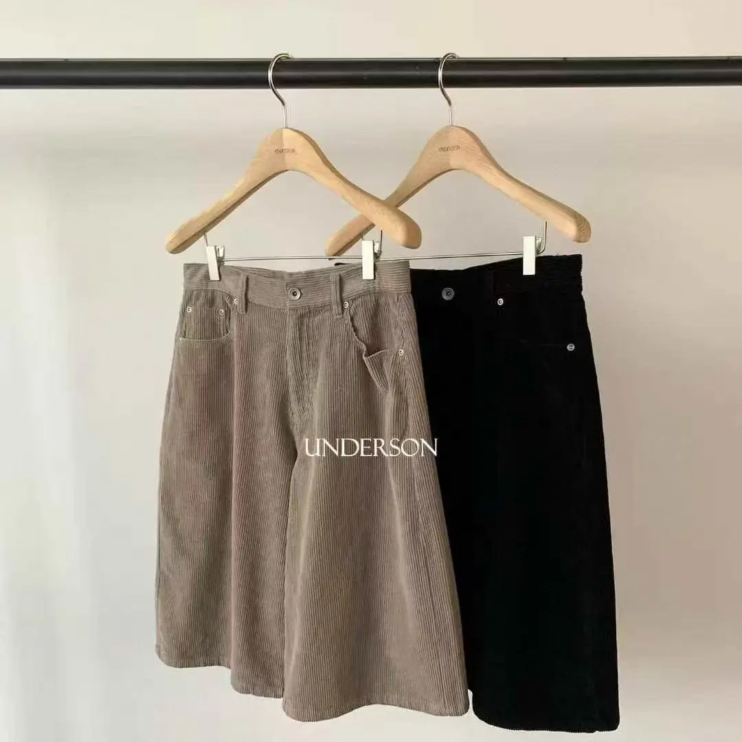 东大门正品代购 und复古灯芯绒高腰A字显瘦百搭半裤（no退 no换）