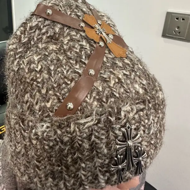 十字链条针织冷帽女秋冬复古大头围显脸小保暖护耳百搭情侣毛线帽