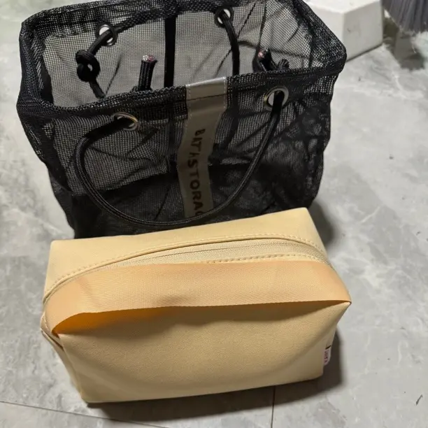 发2糖果色化妆包外出收纳包