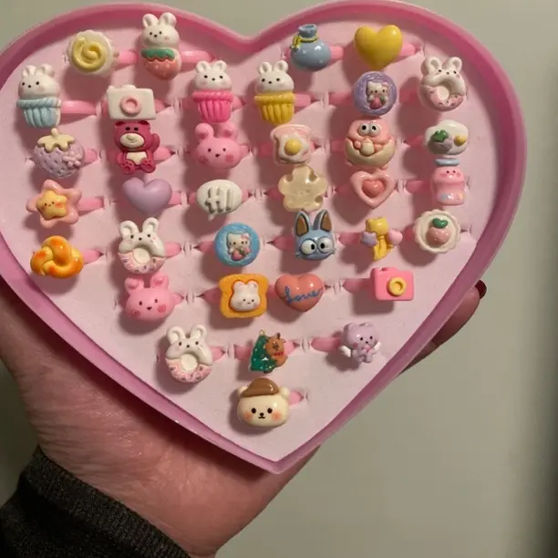 新款可爱公主卡通戒指饰品礼物一盒混款每一盒都不一样随机发