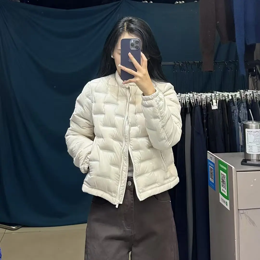 冬季纯色常规款休闲立领时尚短款连帽女厚款