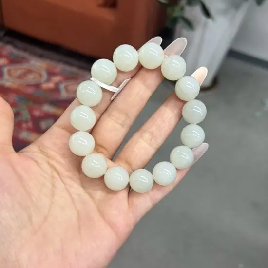 新疆和田玉且末金山微色差手串卡14