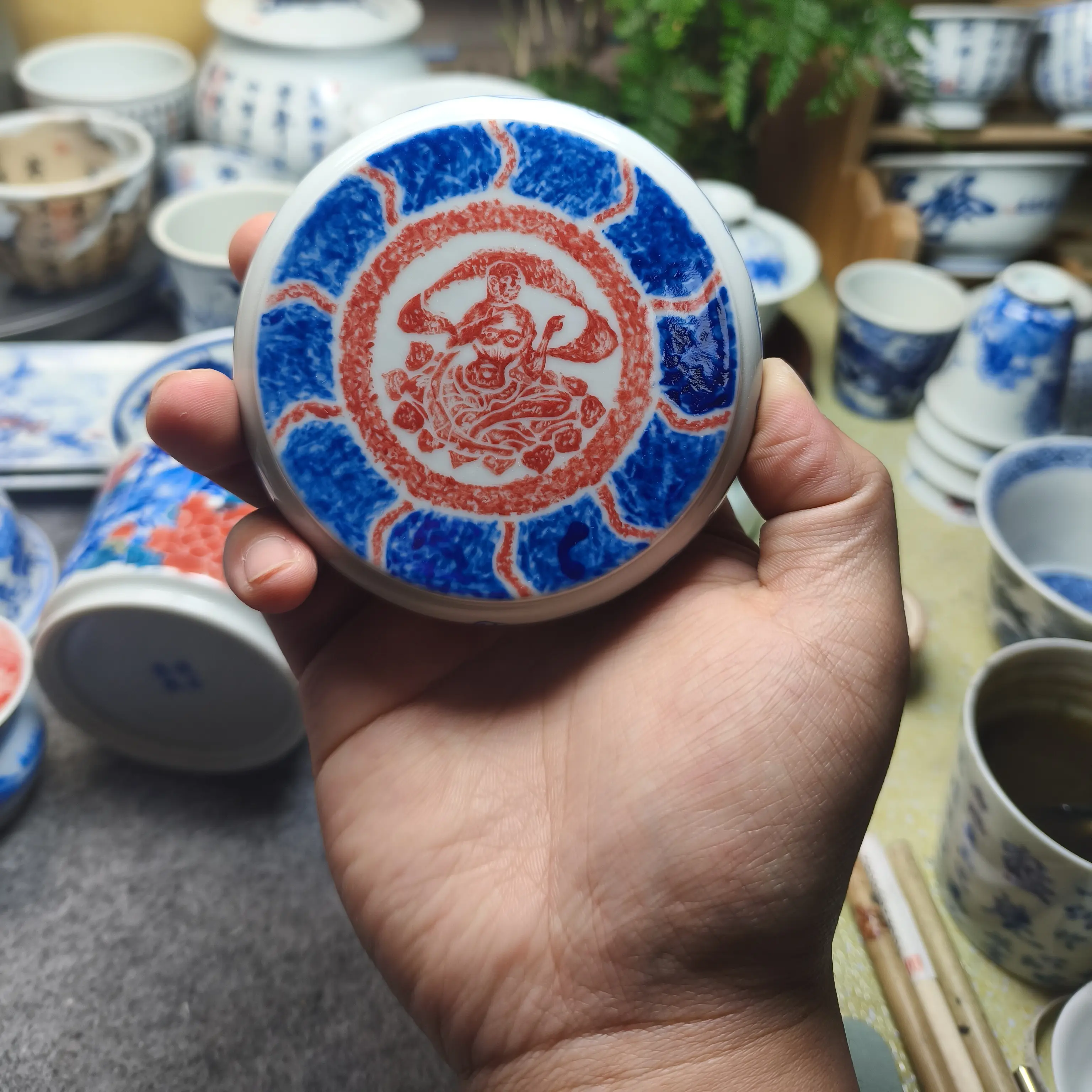 三兔飞天莲花复古盖置