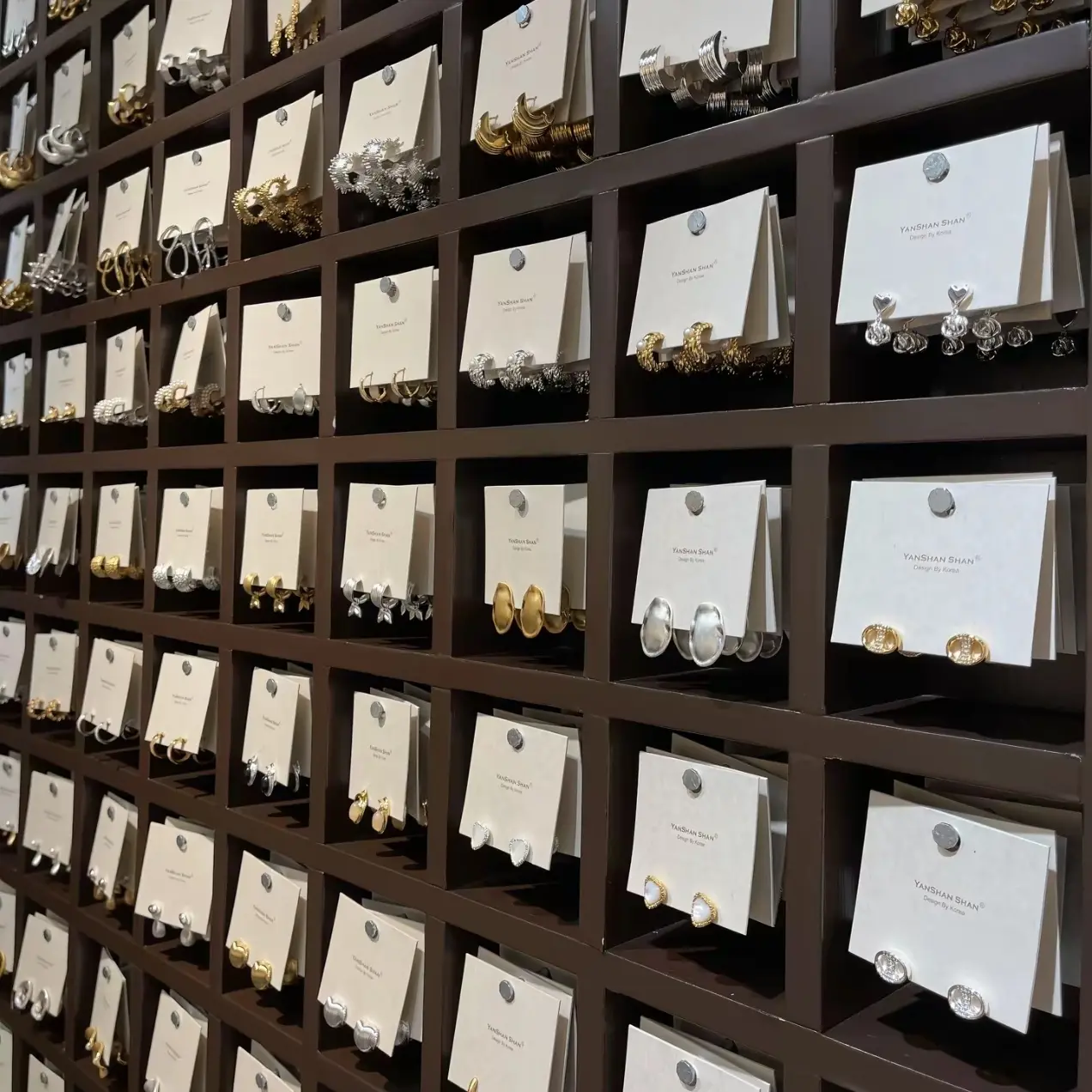 925银耳饰 铜合金耳饰 银针锆石耳钉女小巧精致冷淡风耳环原创