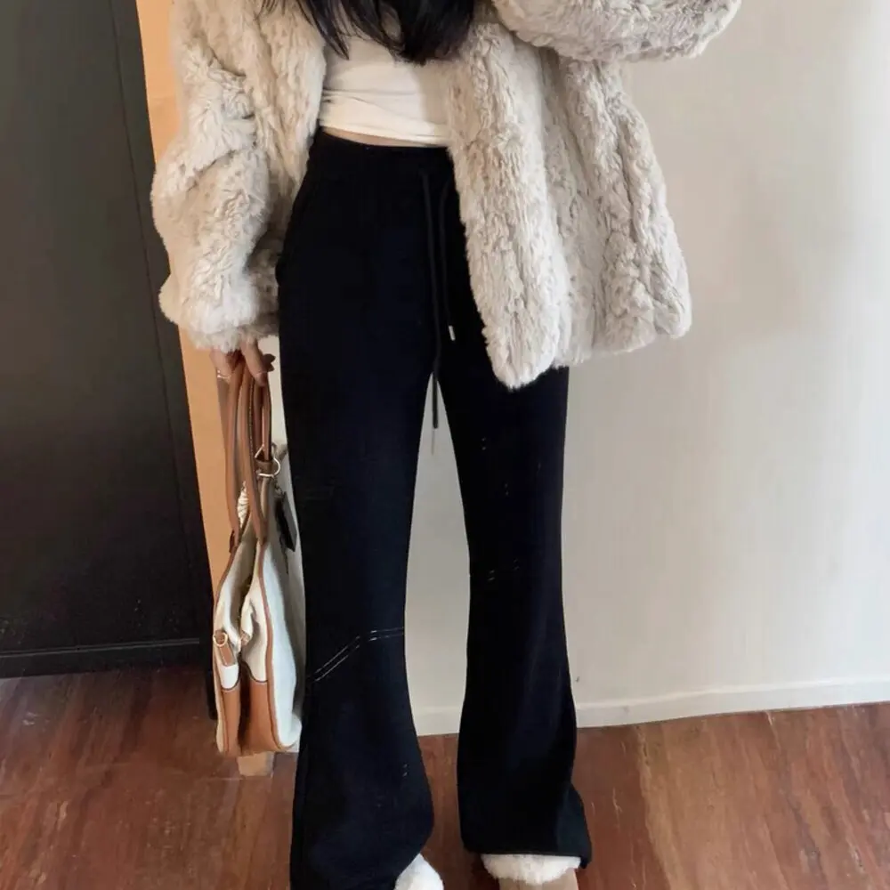 加厚软糯垂感奶白色羊绒微喇裤女秋冬休闲直筒拖地裤