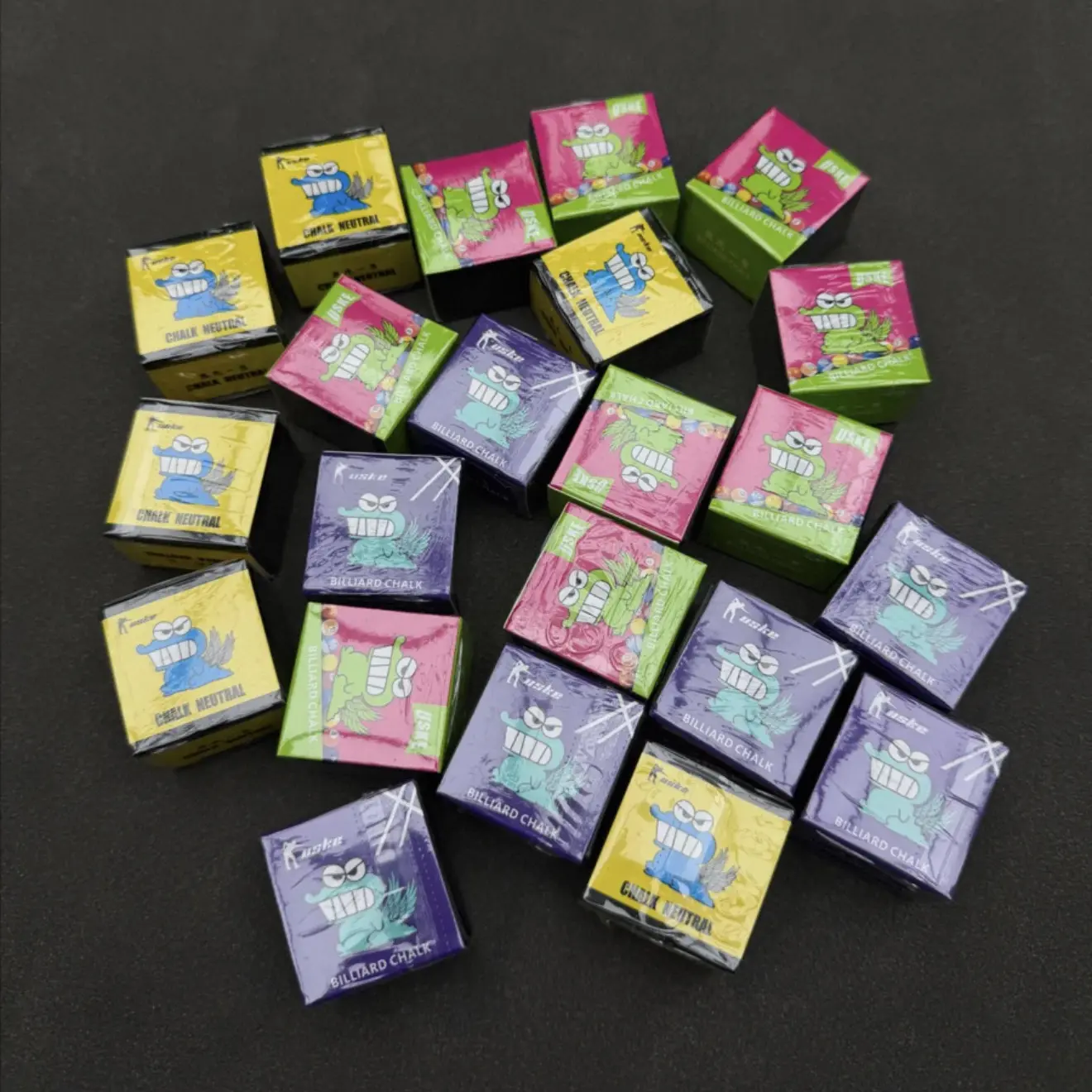 职业级台球巧克粉独立包装抓球细腻适用于斯诺克黑八球杆擦粉