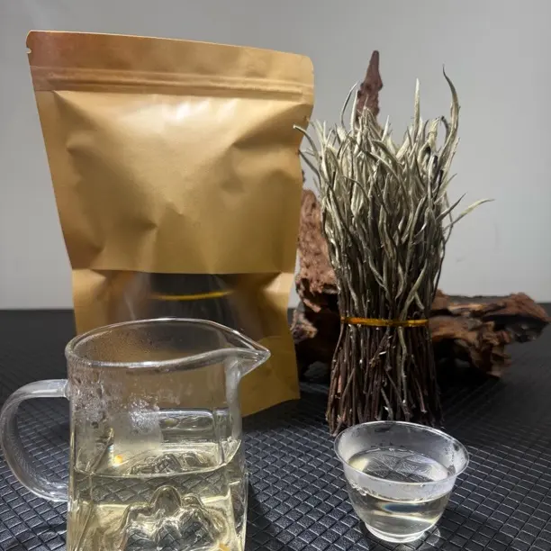 云南古树白茶《龙须贡茶》