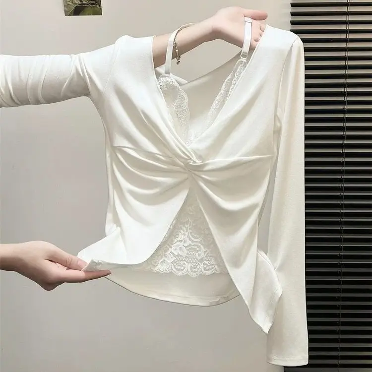 法式蕾丝设计感假两件挂脖吊带女美背V领无袖显瘦打底上衣