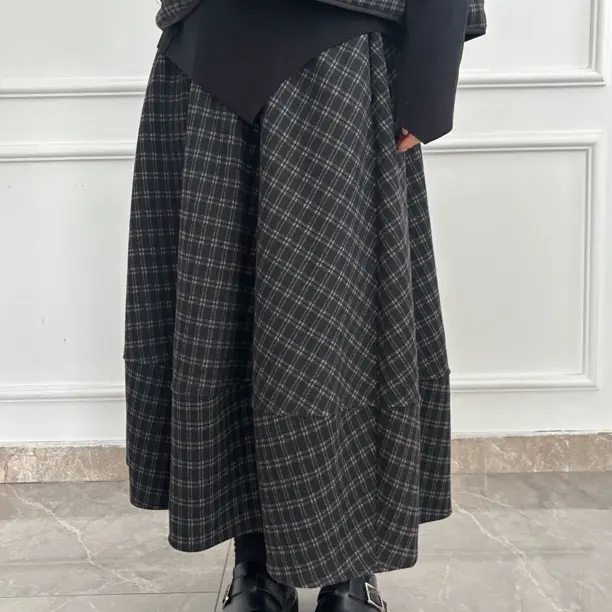 【晚李四季】秋冬格子裙花苞设计感松紧腰显瘦中长款半身裙