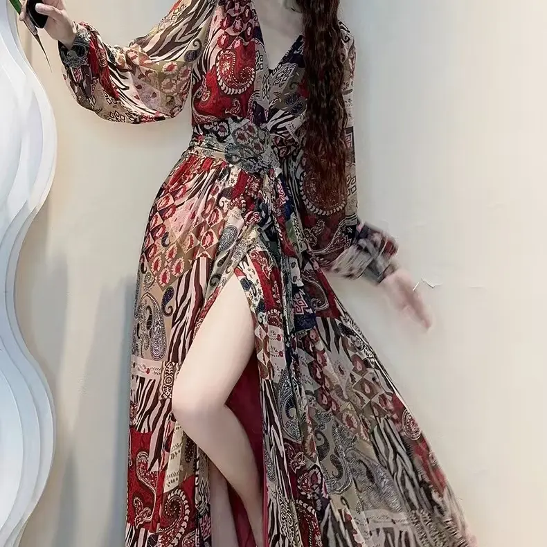 一片式交叉绑带收腰显瘦碎花V领波西米亚沙滩度假连衣裙