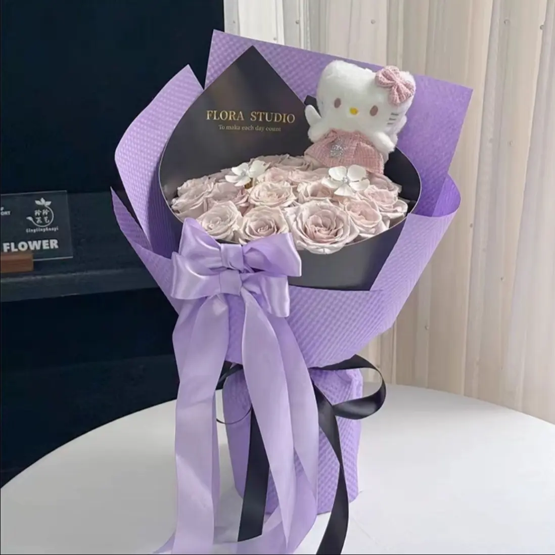 英文圆舞曲尖角一体式定型片鲜花花束包装材料资材