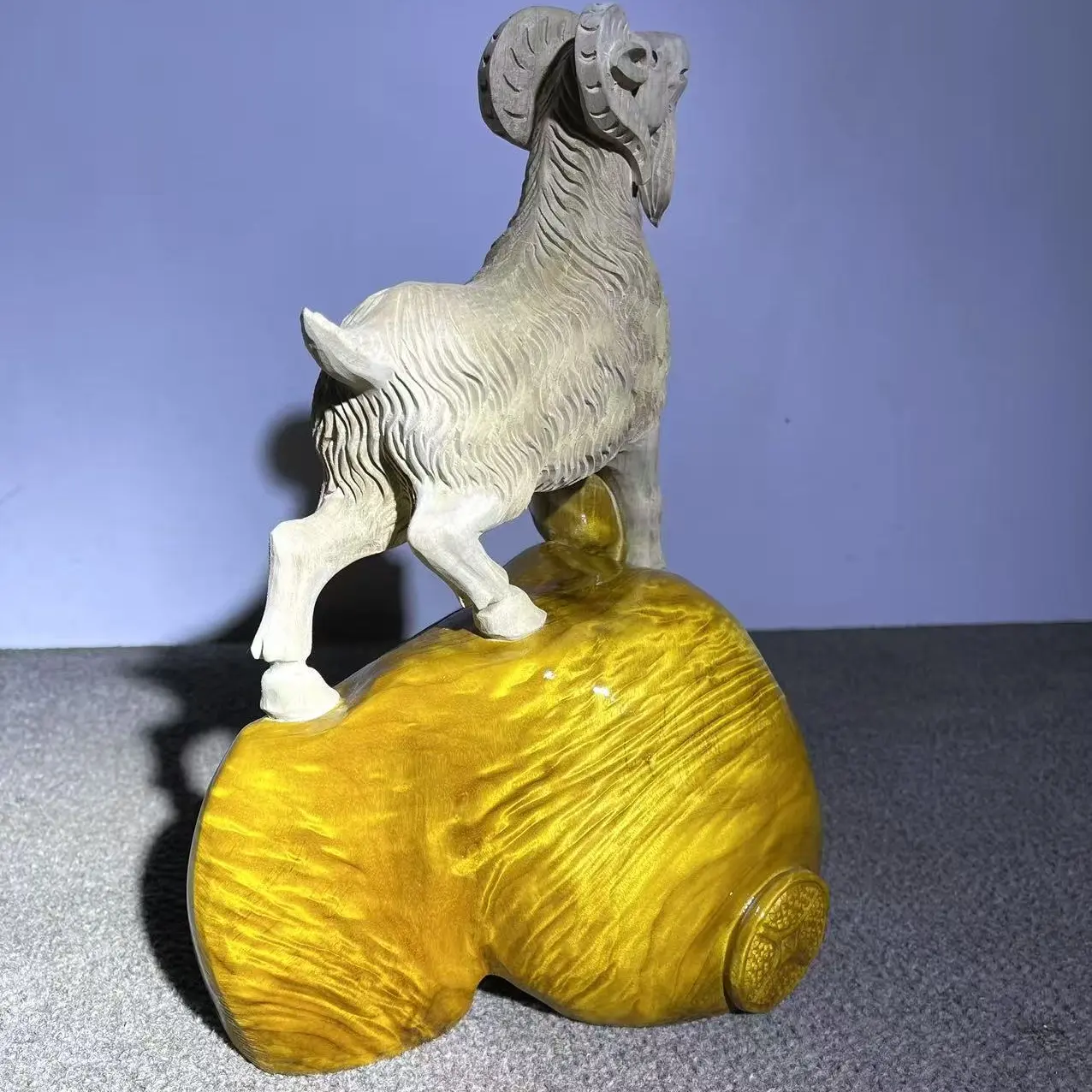 雕刻羊雕塑摆件玄关十二生肖工艺品创意可爱生肖开运家居客厅装饰